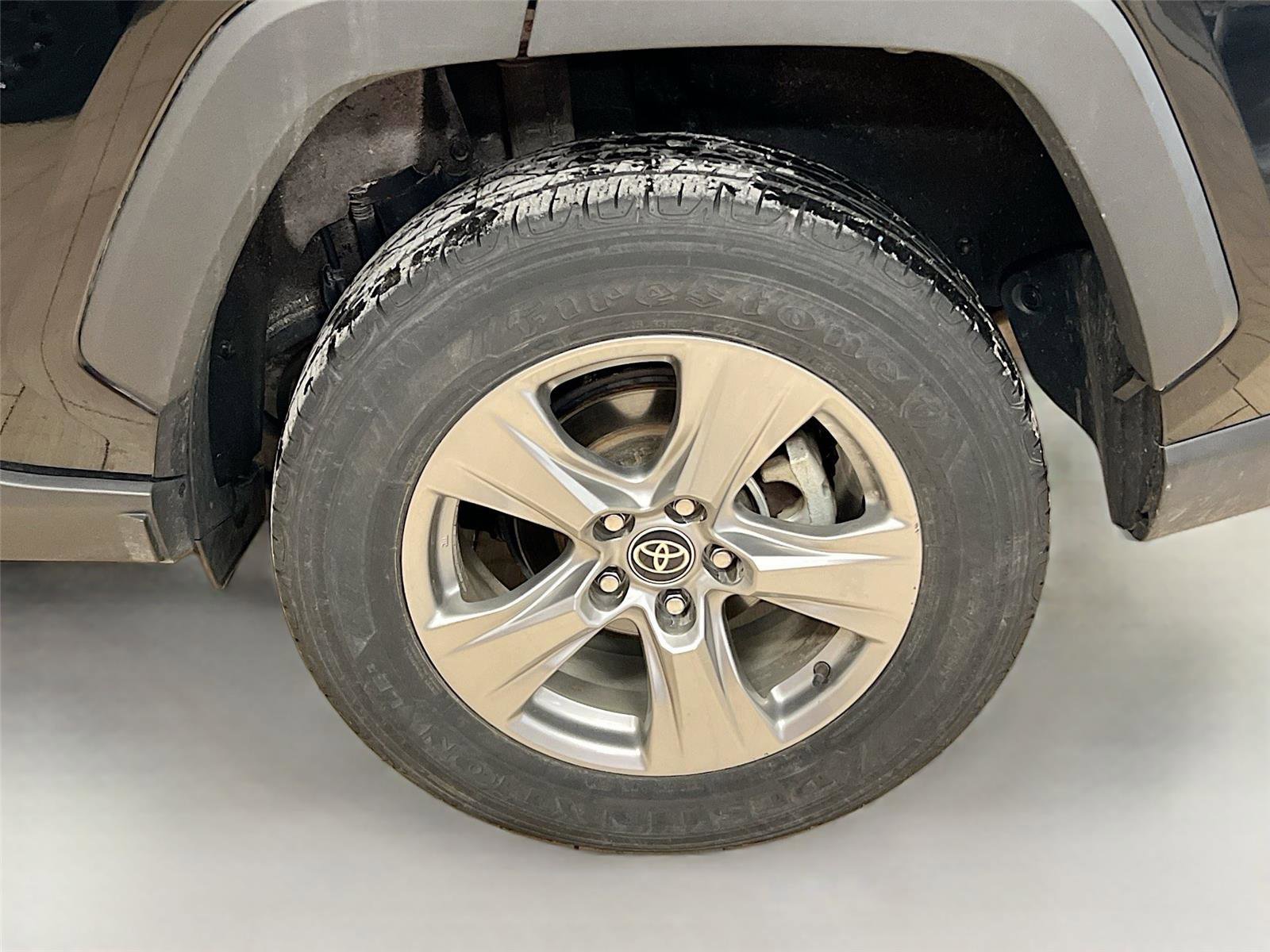 Used 2023 Toyota RAV4 XLE image 34