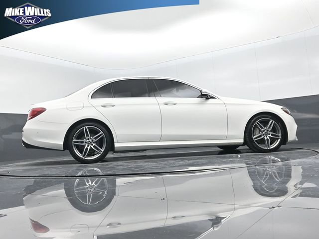 Used 2019 Mercedes-Benz E 300 image 24