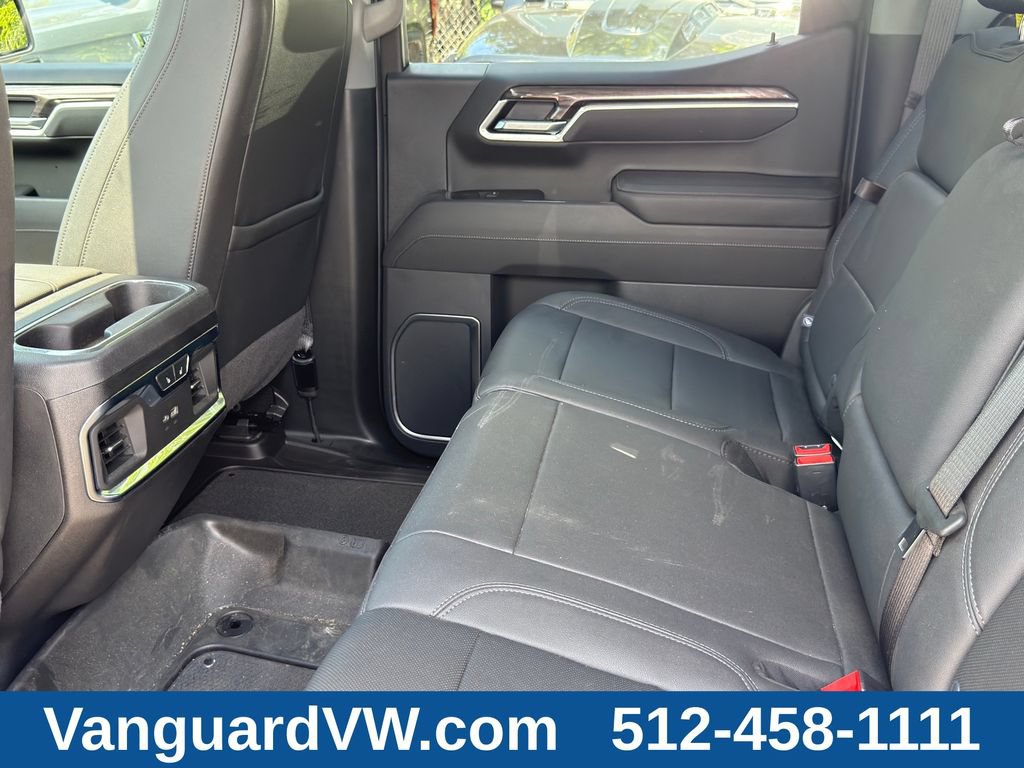 Used 2025 Chevrolet Silverado 1500 LTZ w/ Technology Package AWD/4WD image 31