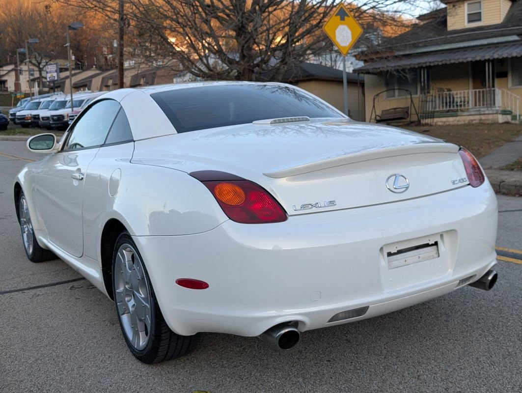 Used 2003 Lexus SC 430 Convertible image 10