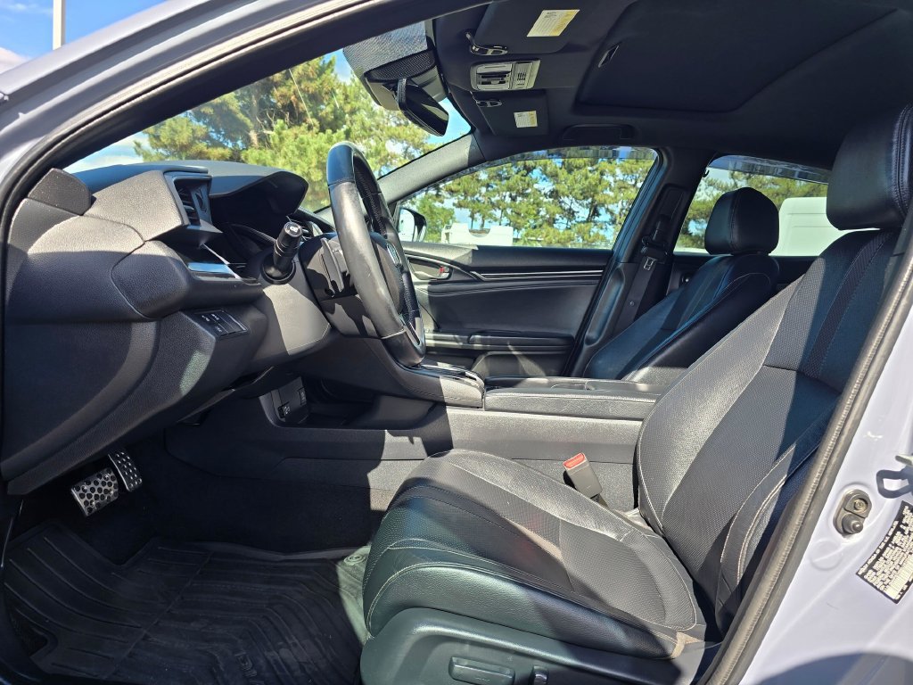 Used 2020 Honda Civic Sport Touring image 11