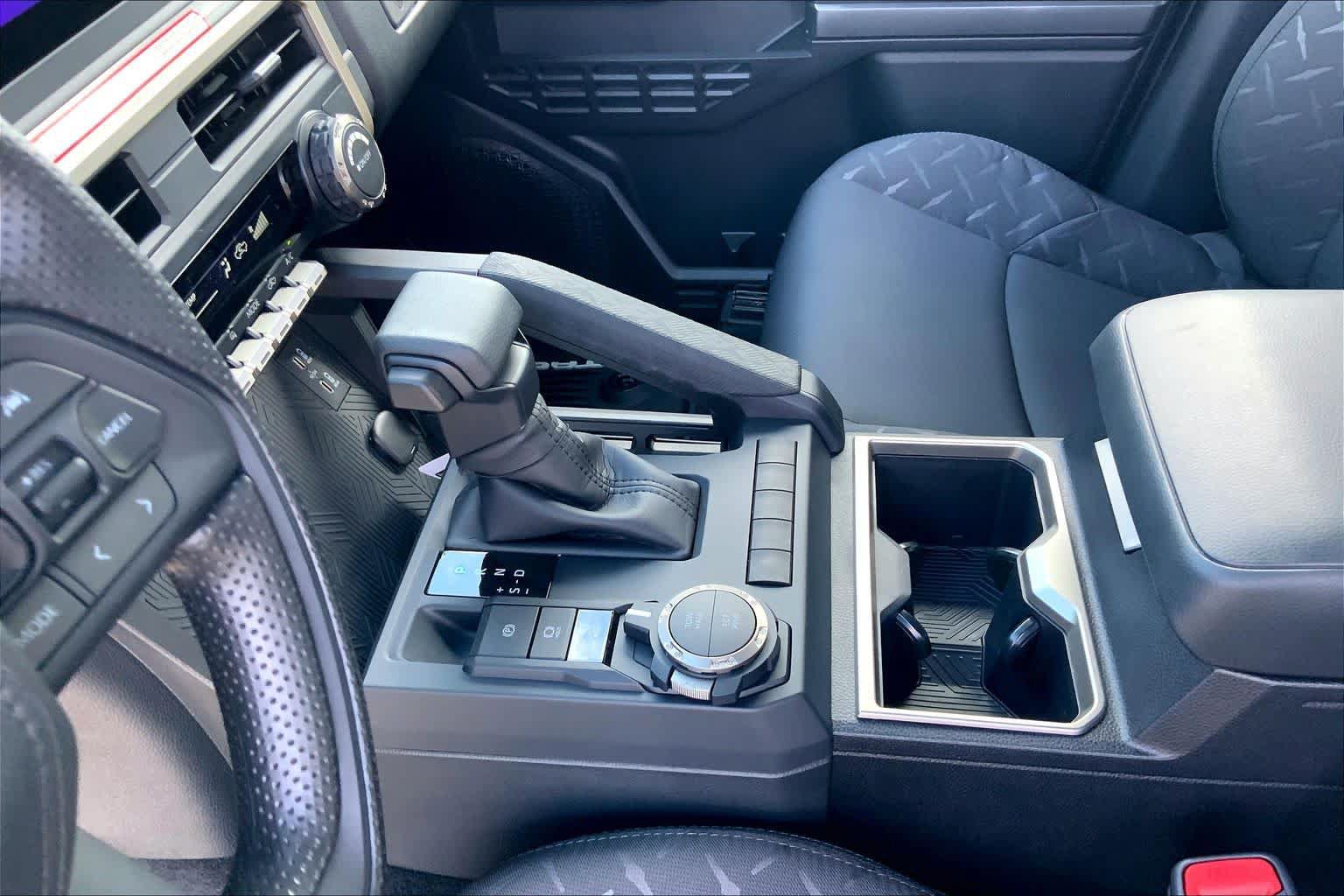 New 2026 Toyota Tacoma SR5 AWD/4WD image 7