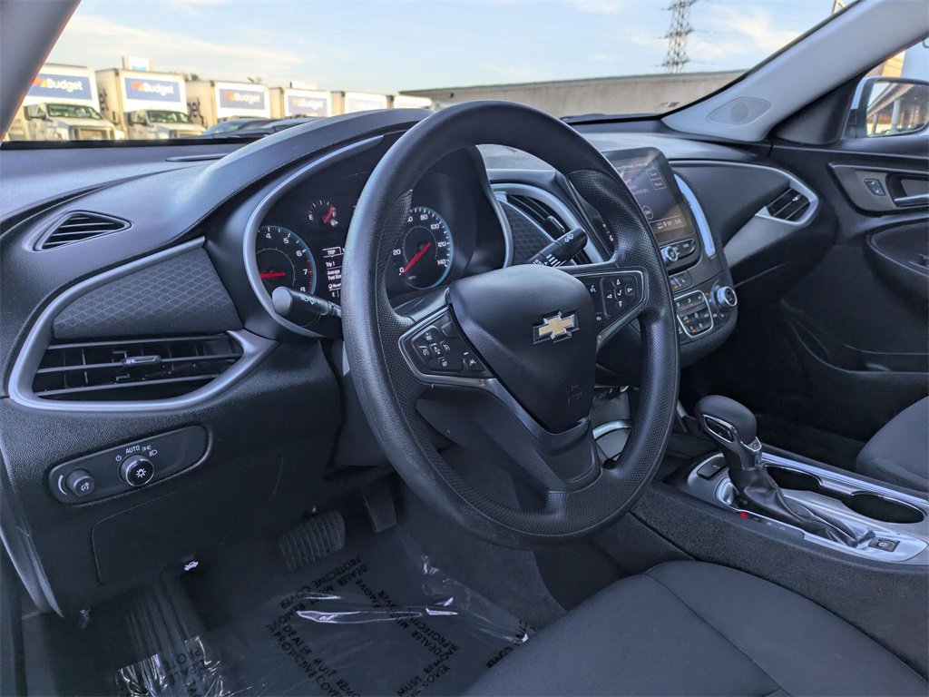 Used 2023 Chevrolet Malibu LT image 15