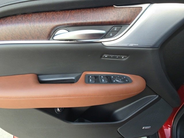 New 2025 Cadillac XT5 Premium Luxury w/ Technology Package image 13