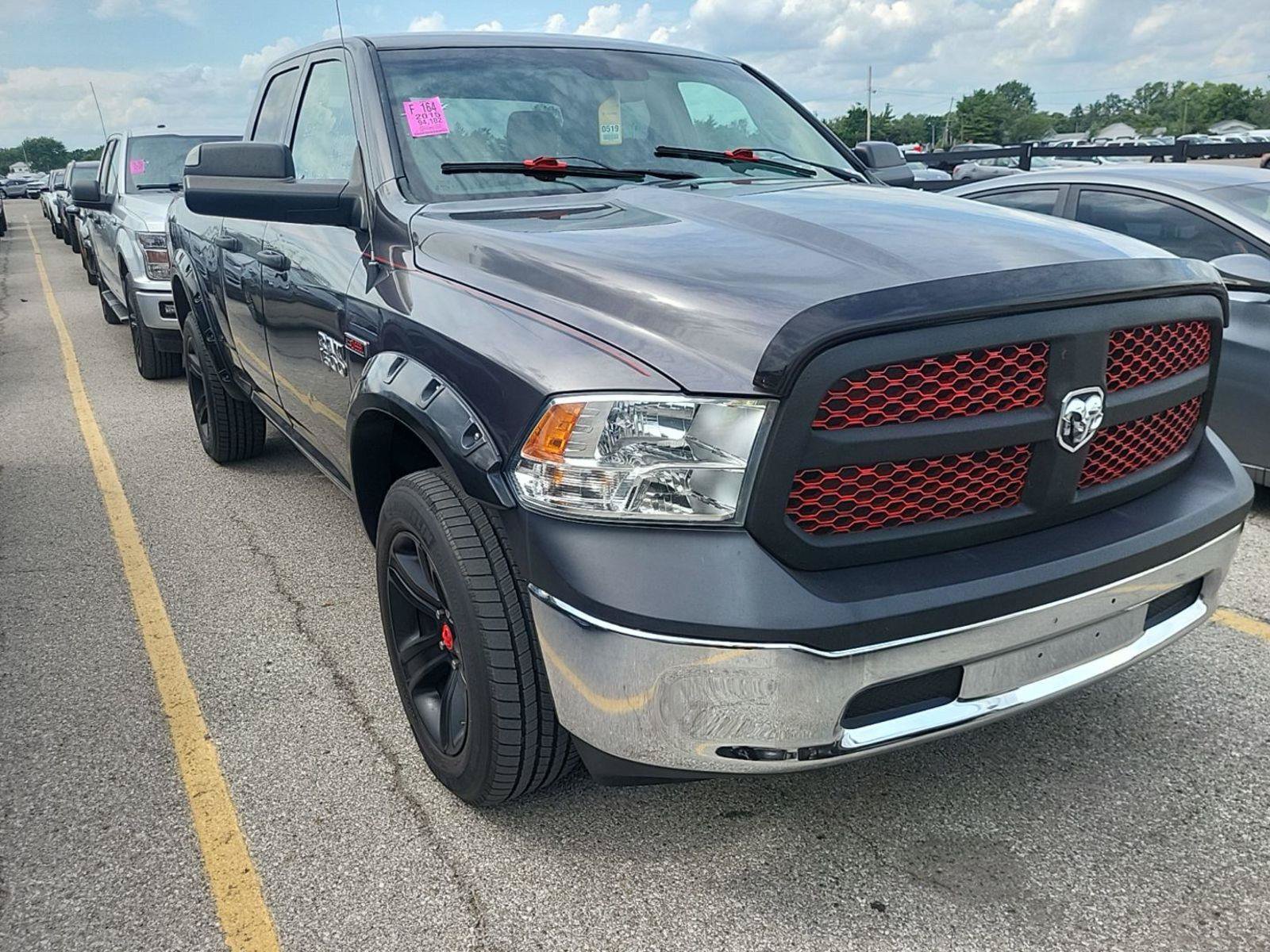 Used 2015 RAM 1500 ST AWD/4WD image 2