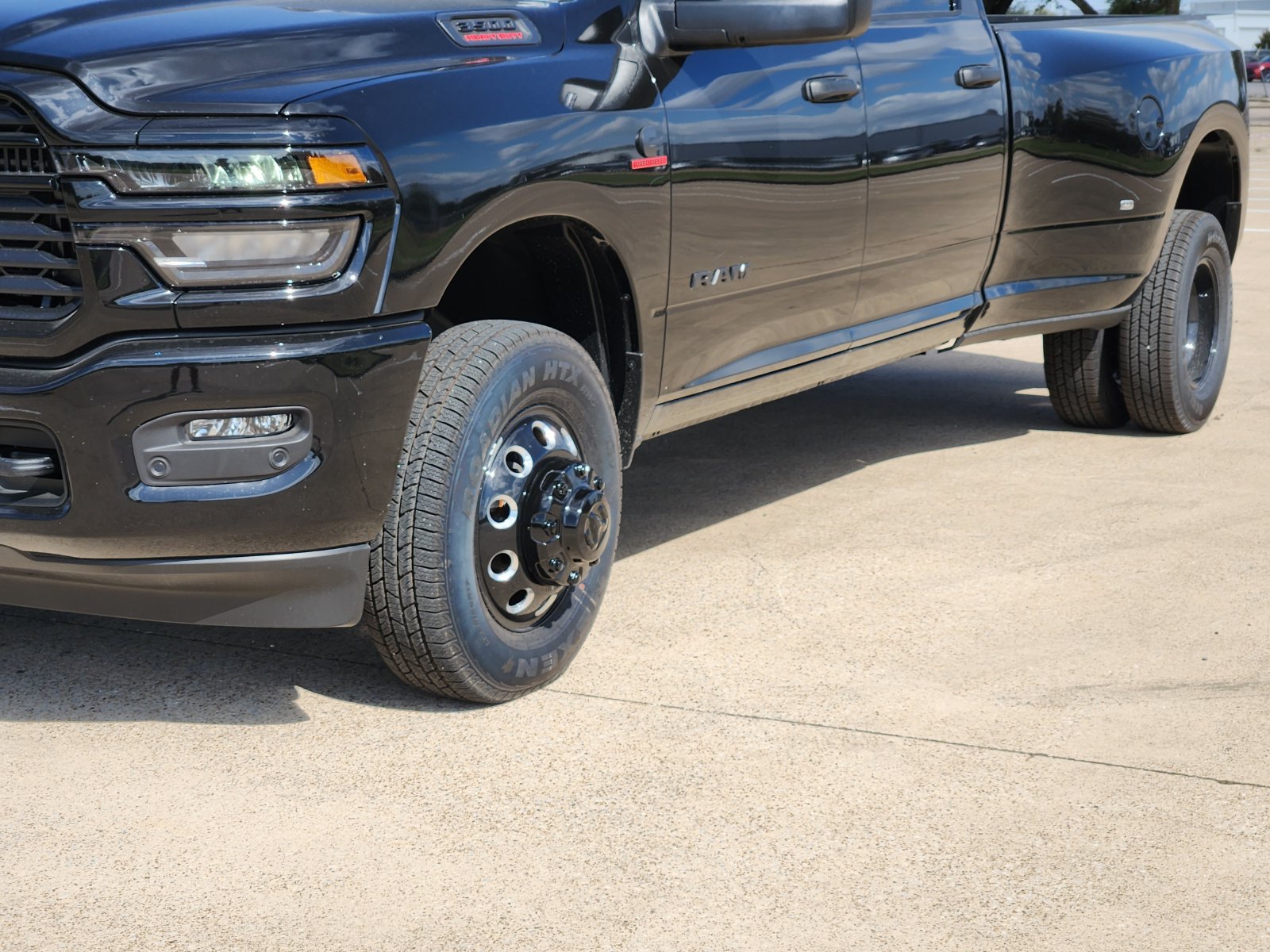 New 2026 RAM 3500 Lone Star AWD/4WD image 12