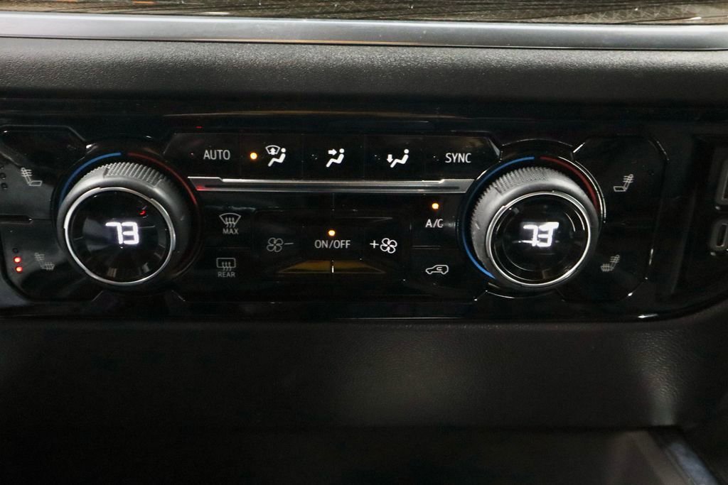 Used 2025 Chevrolet Silverado 1500 LT Trail Boss w/ Convenience Package II image 31