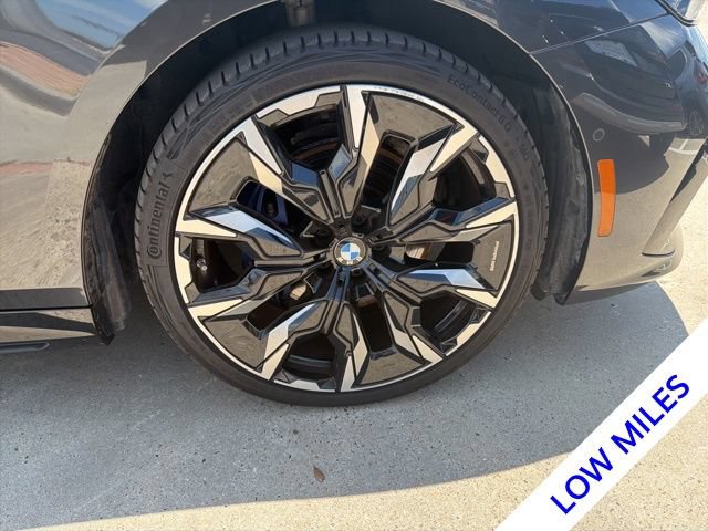 Certified 2026 BMW 530i w/ M Sport Package RWD image 11