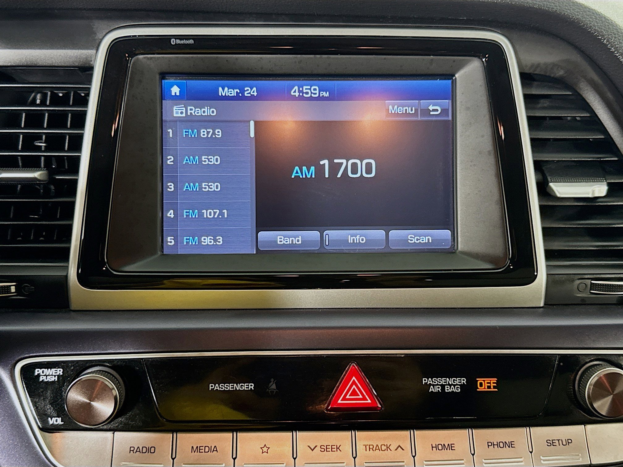 Used 2019 Hyundai Sonata SE image 17