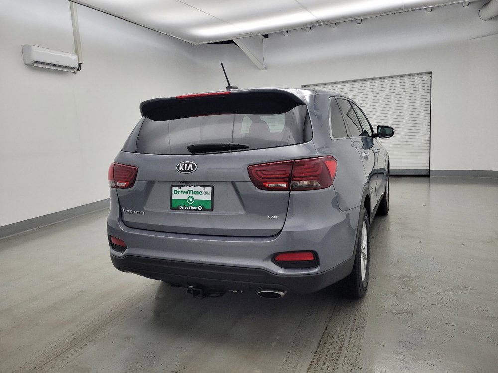 Used 2020 Kia Sorento LX image 7