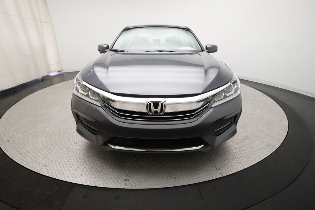Used 2016 Honda Accord EX-L image 11