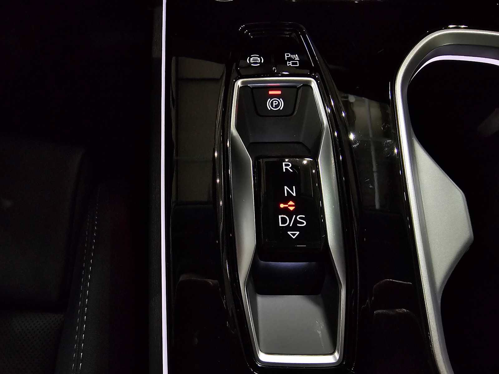New 2026 Audi A6 Premium Plus AWD/4WD image 31