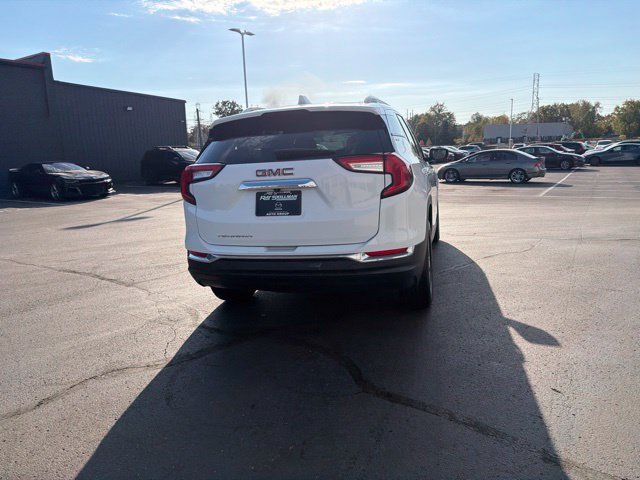Used 2023 GMC Terrain SLT FWD image 11
