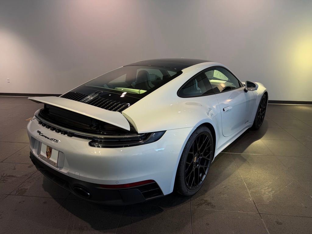 Used 2024 Porsche 911 Carrera GTS image 30