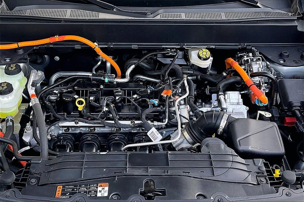 Used 2024 Ford Maverick XLT image 10