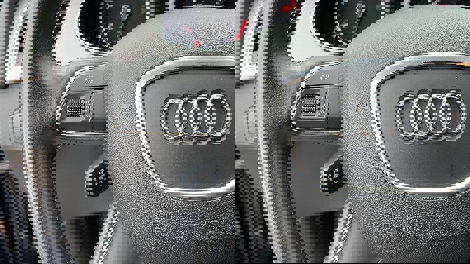 Used 2013 Audi A4 Premium Plus w/ Premium Plus Pkg image 12