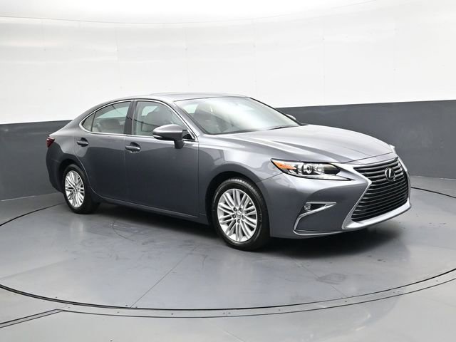 Used 2017 Lexus ES 350 w/ Premium Package FWD image 2