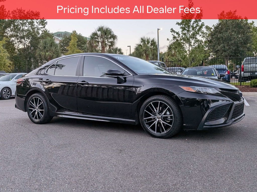 Certified 2023 Toyota Camry SE FWD image 2
