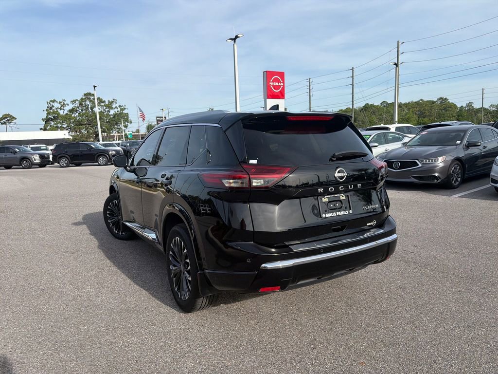 Certified 2024 Nissan Rogue Platinum w/ Platinum Premium Package FWD image 5