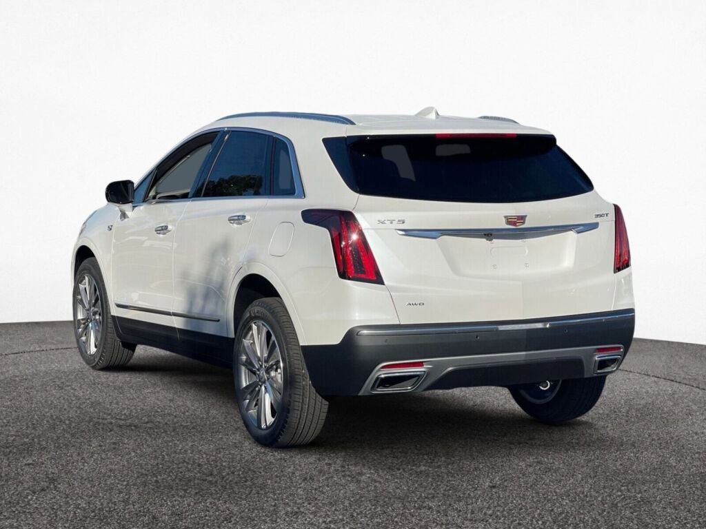 New 2025 Cadillac XT5 Premium Luxury w/ LPO, Floor Liner Package image 4