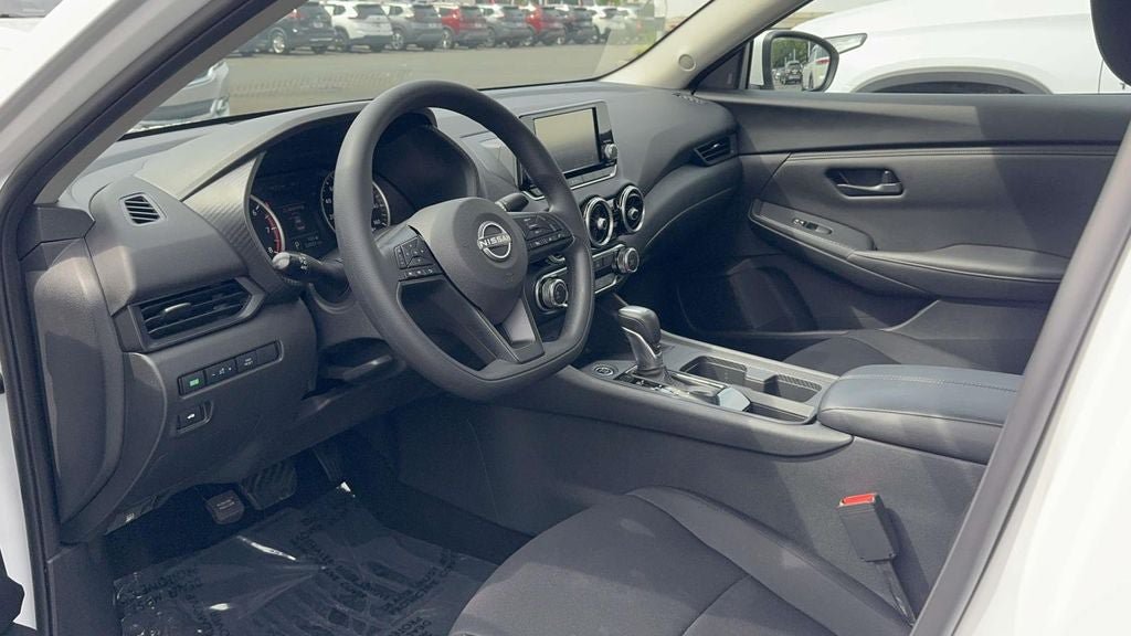 Used 2024 Nissan Sentra S FWD image 29