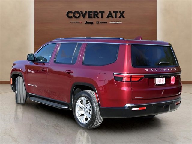 Used 2022 Jeep Wagoneer Series II w/ Flexible Seating Group image 3