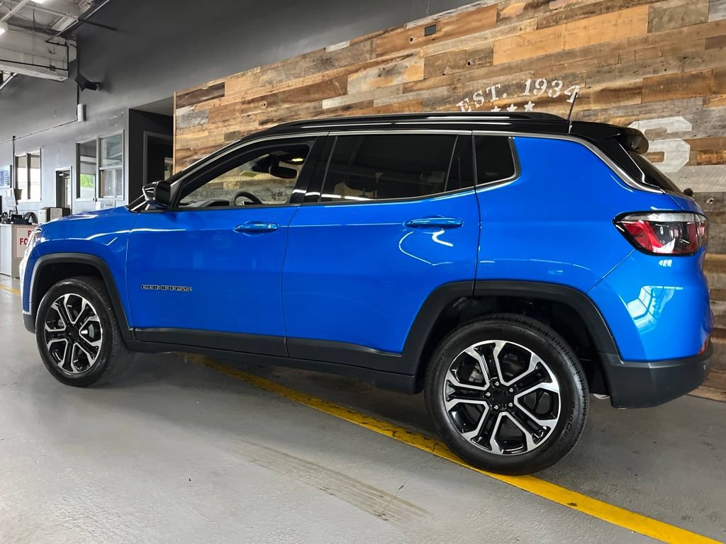 Used 2023 Jeep Compass Limited AWD/4WD image 47