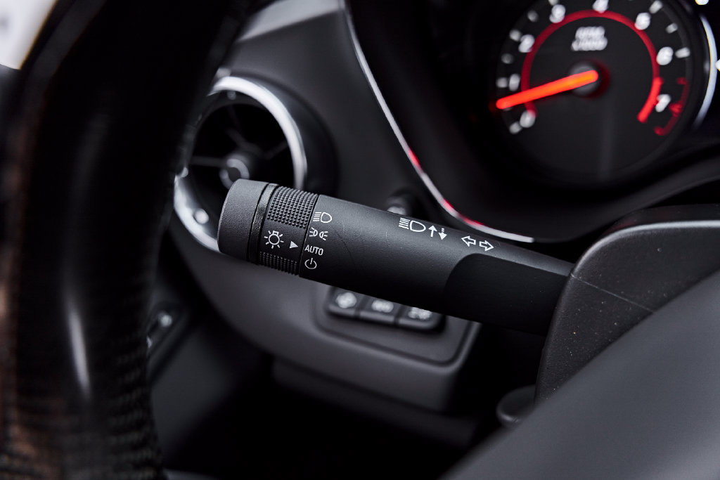 Used 2021 Chevrolet Camaro ZL1 RWD image 63