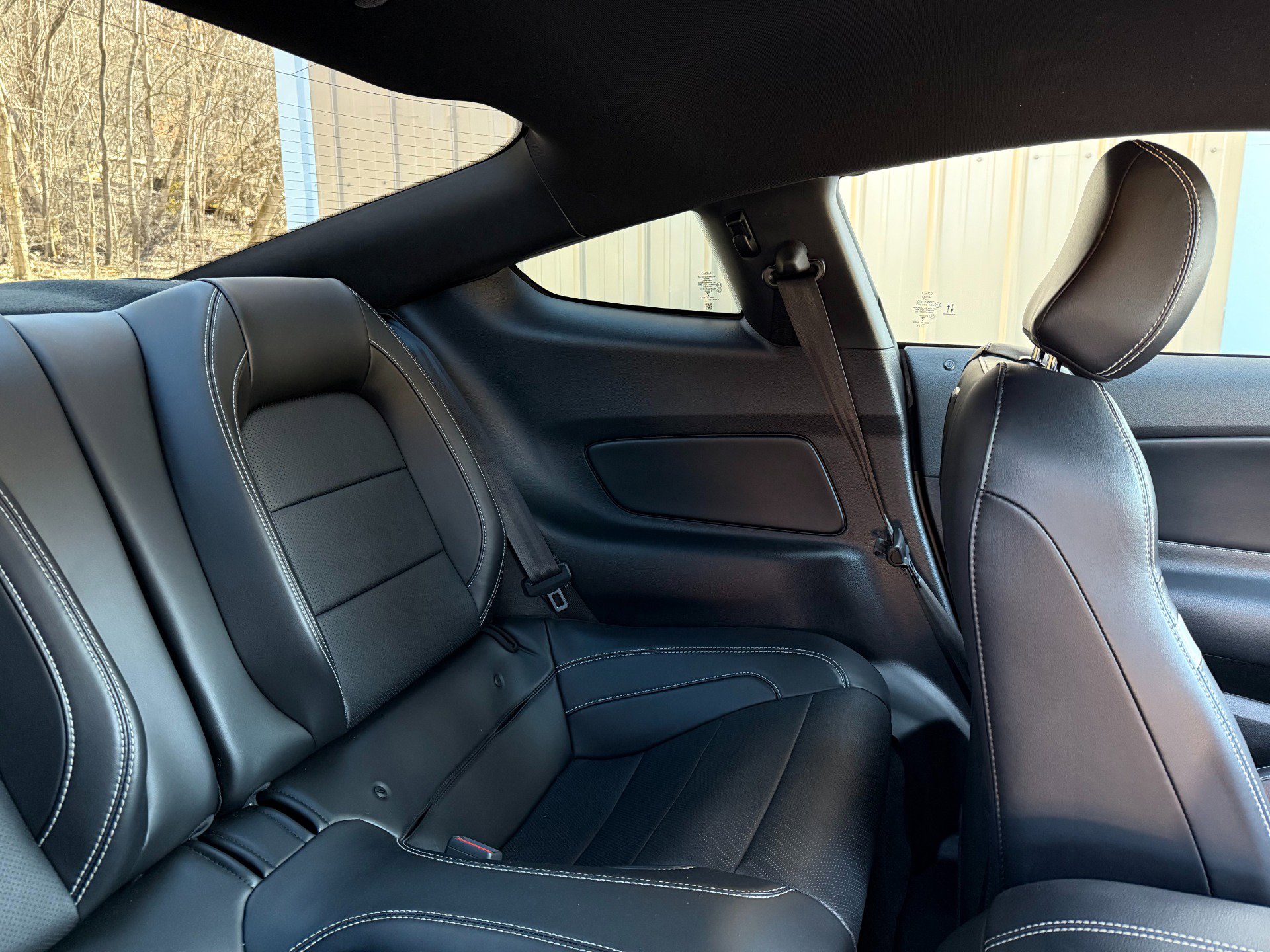 Used 2021 Ford Mustang Shelby GT500 w/ Technology Package image 26