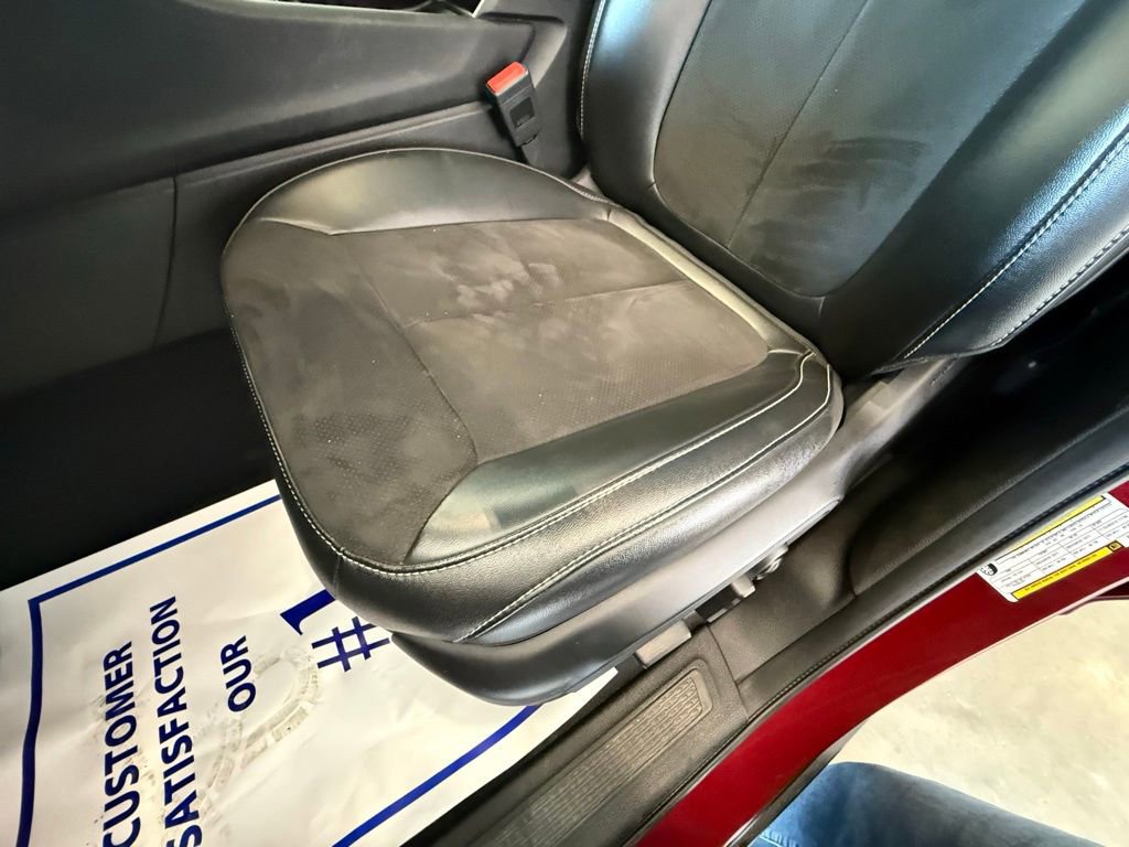 Used 2024 Jeep Grand Cherokee L Altitude AWD/4WD image 19