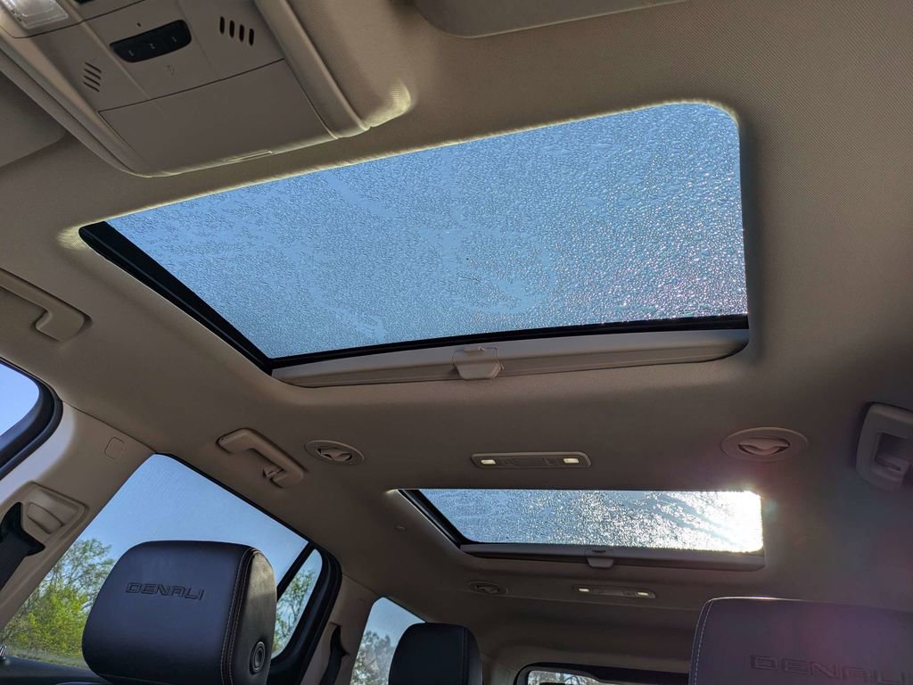 Used 2023 GMC Acadia Denali w/ Denali Ultimate Package image 24