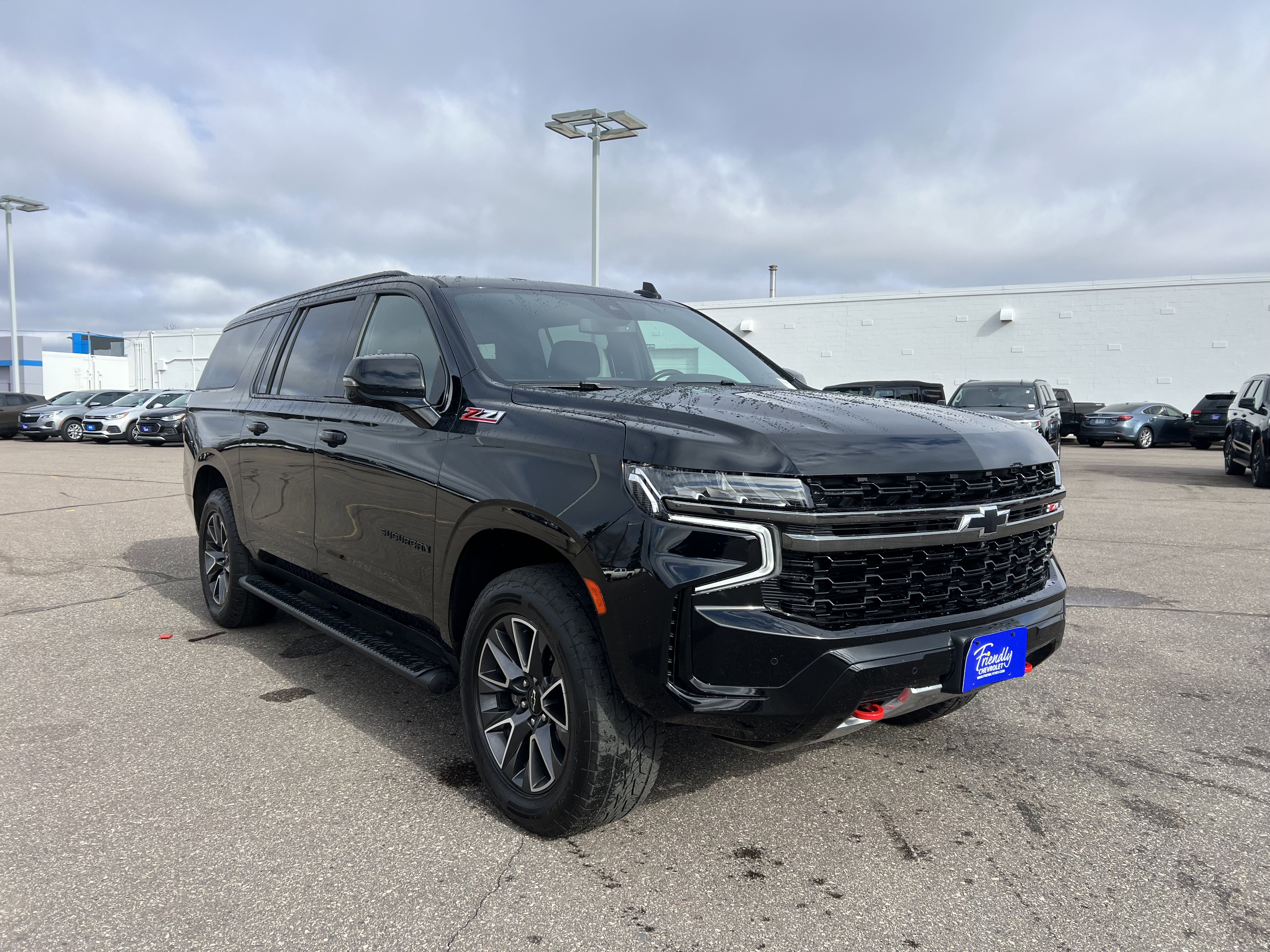 Certified 2022 Chevrolet Suburban Z71 w/ Z71 Off-Road Package image 3