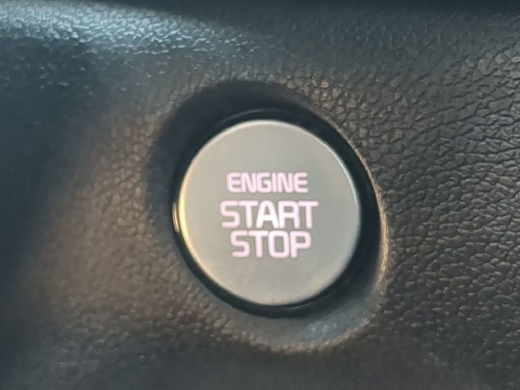 Used 2025 Kia Sorento S w/ Panoramic Sunroof Package image 28