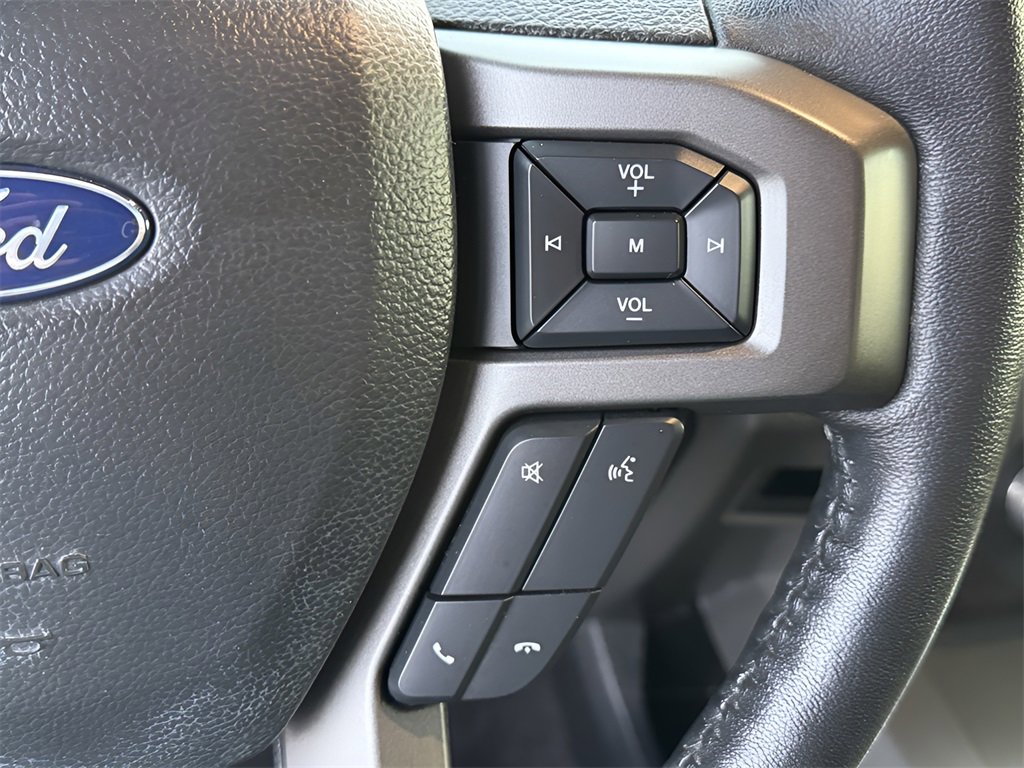 Used 2020 Ford Expedition XLT image 15