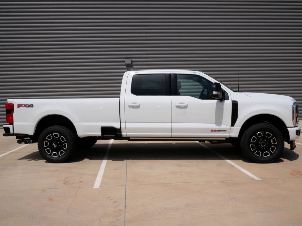 New 2026 Ford F350 Platinum w/ FX4 Off-Road Package AWD/4WD image 2