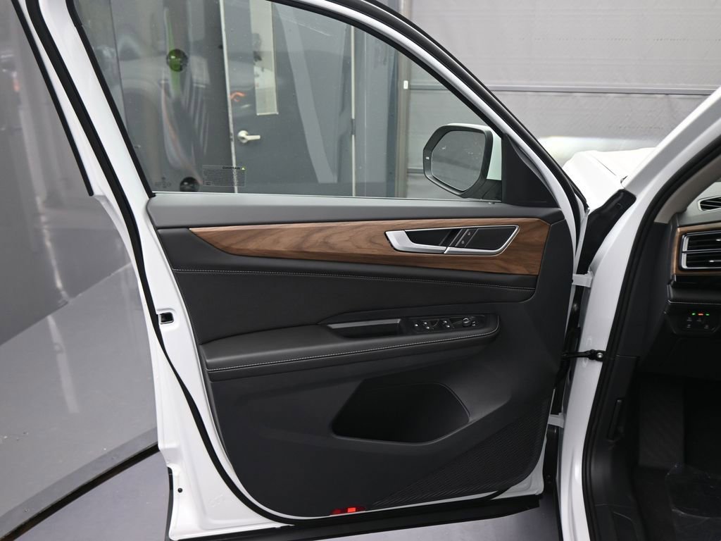 New 2026 Volkswagen Atlas SE image 37