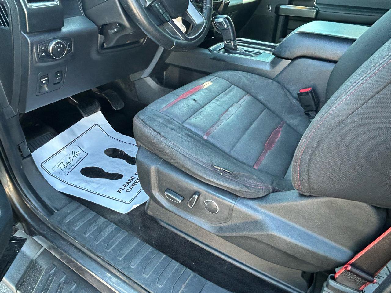 Used 2017 Ford F150 XLT w/ Equipment Group 302A Luxury AWD/4WD image 10
