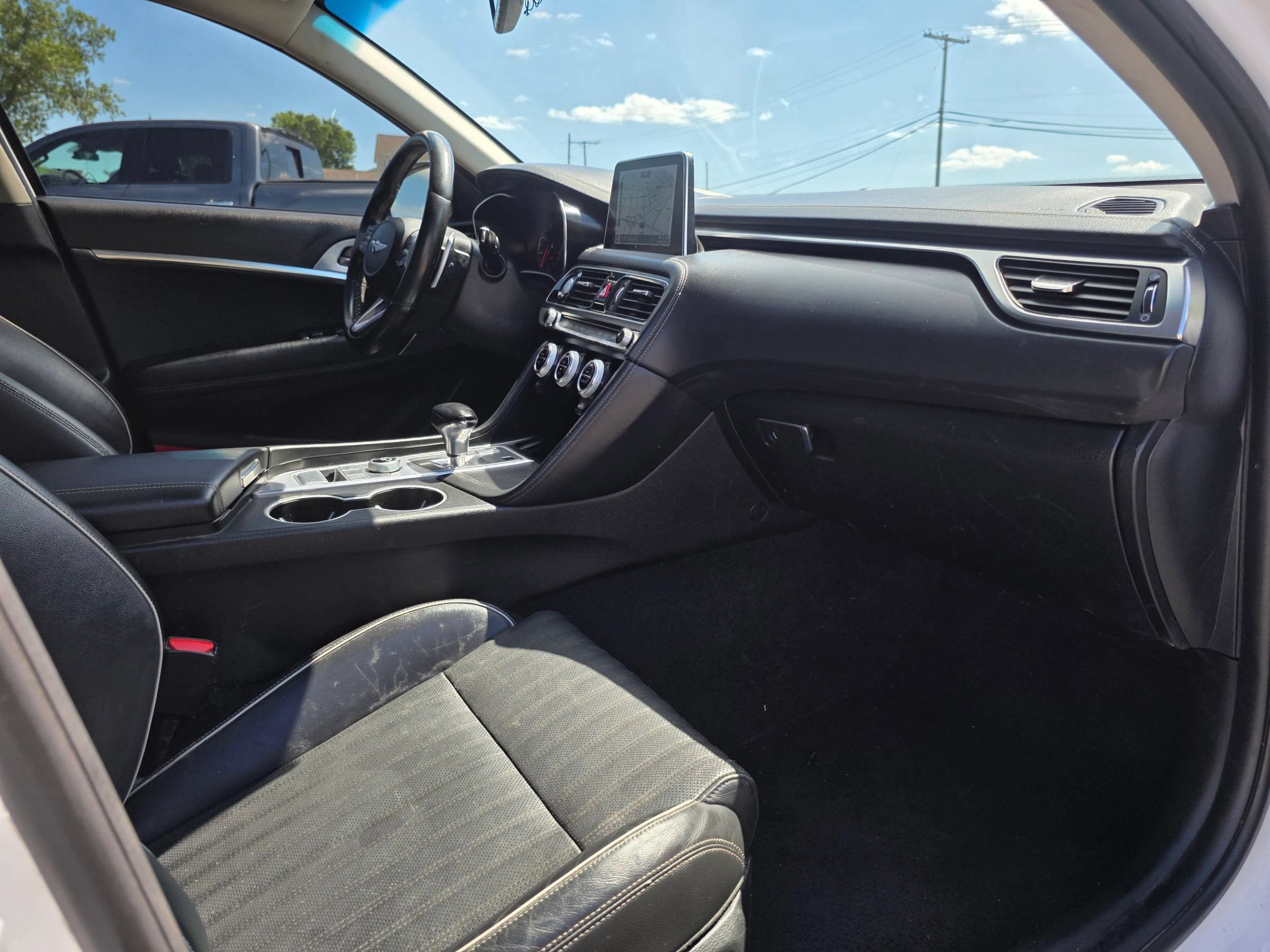 Used 2020 Genesis G70 2.0T w/ Elite Package AWD/4WD image 17