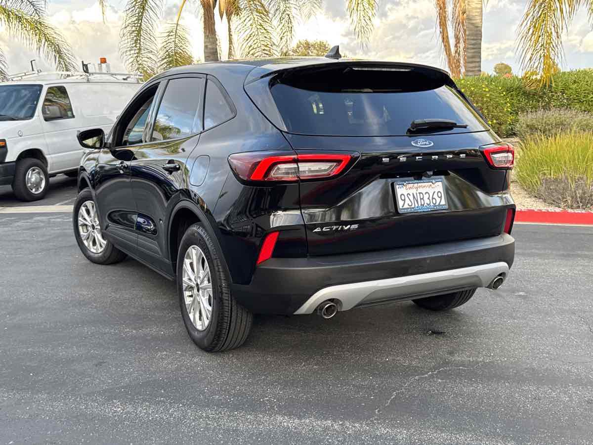 Used 2025 Ford Escape Active image 6