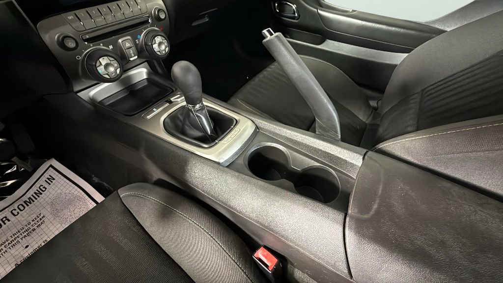 Used 2015 Chevrolet Camaro LS RWD image 25