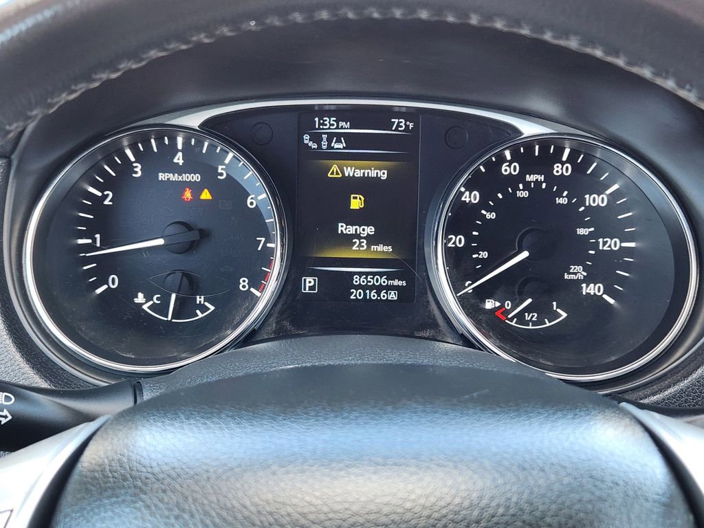 Used 2015 Nissan Rogue SL w/ SL Premium Package image 12