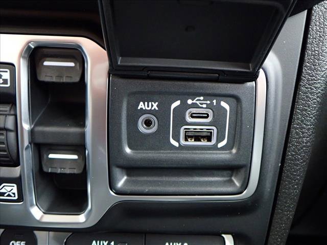 New 2026 Jeep Wrangler Unlimited Rubicon w/ Safety Group image 20