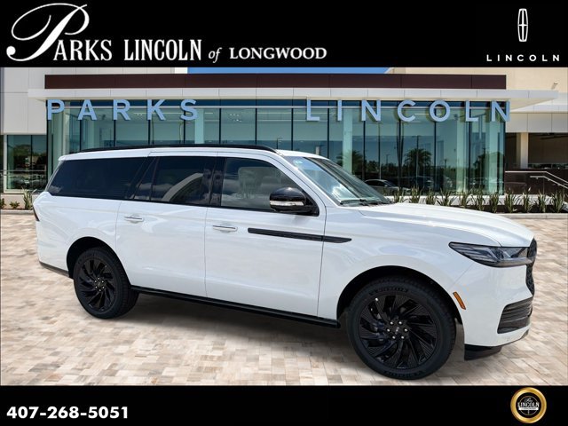 New 2026 Lincoln Navigator L Reserve w/ Jet Appearance Package AWD/4WD image 1