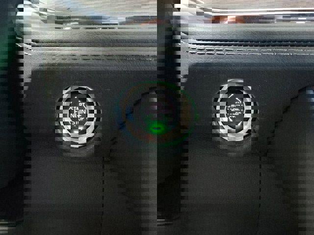 Used 2025 Chevrolet Suburban LT w/ Comfort Package image 26