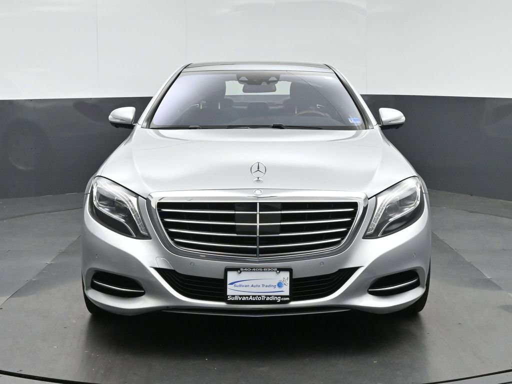Used 2016 Mercedes-Benz S 550 4MATIC Sedan image 2