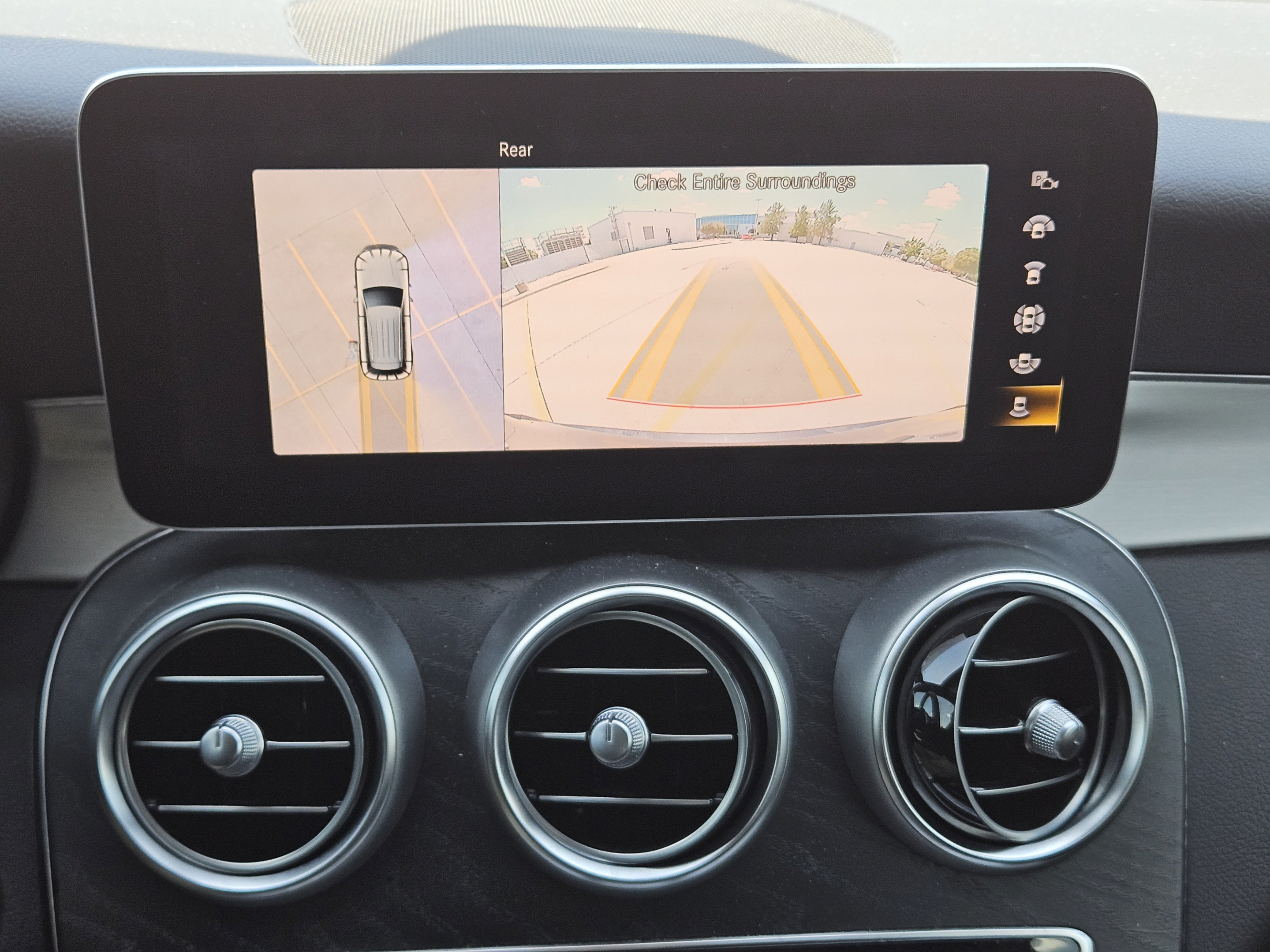 Used 2021 Mercedes-Benz GLC 300 image 10