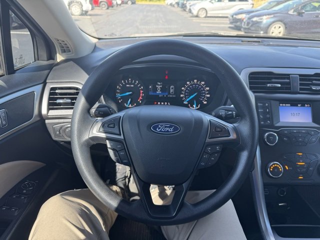Used 2020 Ford Fusion S image 11