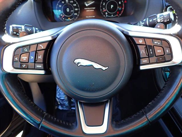 Used 2019 Jaguar F-PACE Prestige image 19