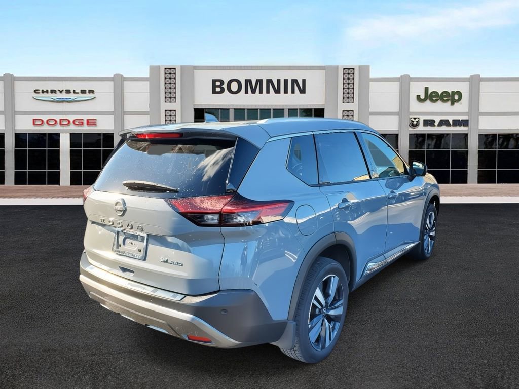 Used 2022 Nissan Rogue SL image 3