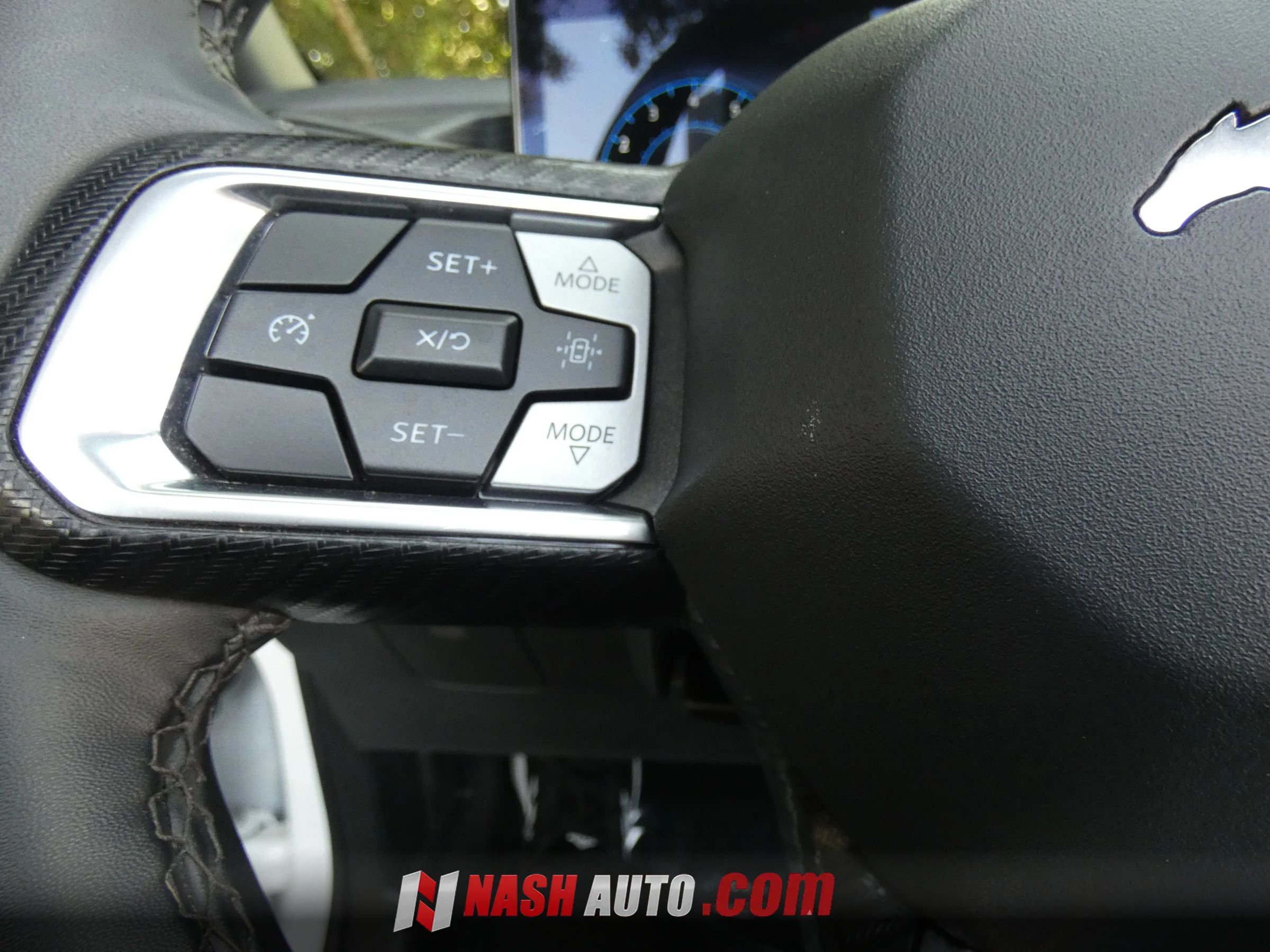 Used 2024 Ford Mustang Convertible RWD image 56